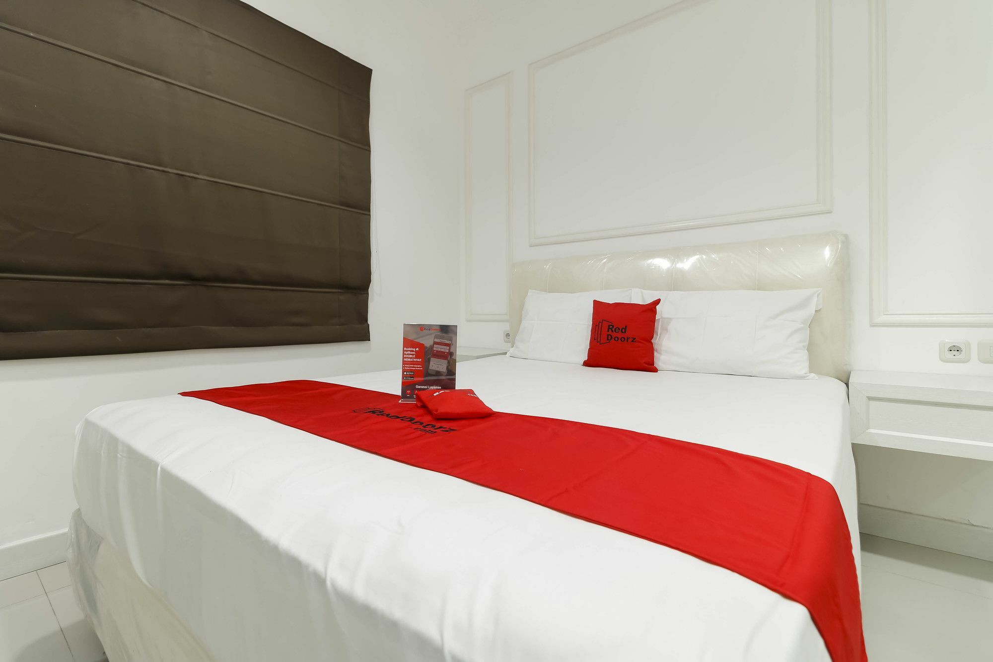 Reddoorz Plus @ Setiabudi Barat Jakarta Ngoại thất bức ảnh